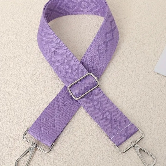 Purple Geometric Pattern guitar bag Strap NWT - Picture 1 of 3